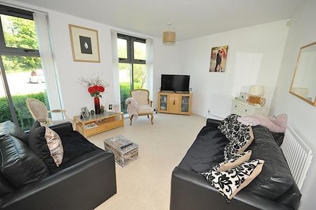 2 bedroom apartment to rent - Photo 2