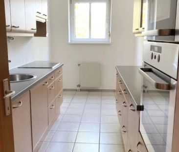 Grünblick: hübsche 3-Zimmerwohnung mit Balkon und Garagenstellplatz... - Foto 4