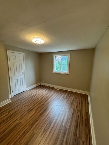 For Lease - 72 BARRETTE Street Unit# 3, Vanier and Kingsview Park, Ontario - Photo 3