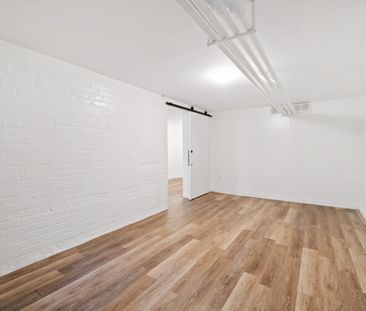 For Lease - 33 St John's Road Unit# Basement, Toronto, Ontario - Photo 6