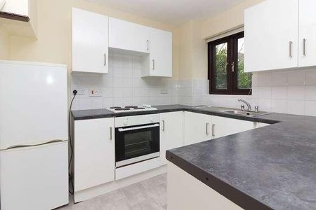 Furzton - Lovely Bedroom Home With Freshly Painted Walls & Brand New Carpets!, MK4 - Photo 3