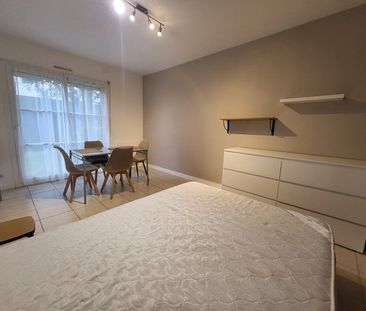 Location Appartement 1 pièce 25m² - Photo 3