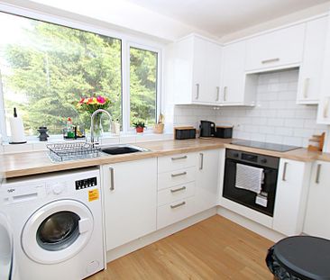 2 bedroom maisonette to rent - Photo 5