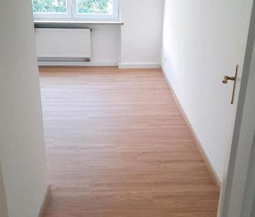 3-Zimmer-Wohnung mit Garten und Tiefgaragen (Kernsaniert) - Photo 1