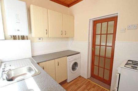 Hampton Road, Urmston, Manchester, M41 - Photo 5