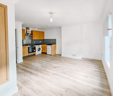 1 Bed Flat, Windsor Street, LU1 - Photo 4