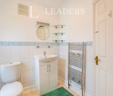 2 bedroom apartment to rent Cauldwell Hall Road, Ipswich, IP4 - Photo 6