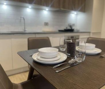 Viewpoint House, Staines-upon-thames, TW18 - Photo 2