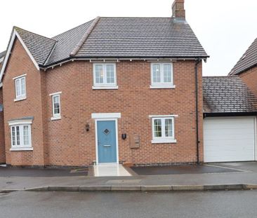 3 bedroom detached house to rent - Photo 2