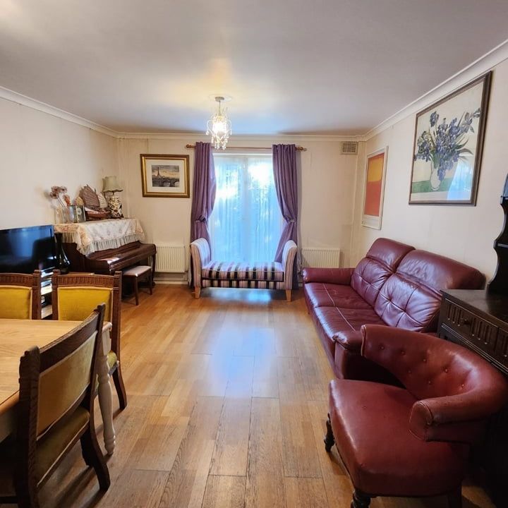Room in a Shared House, Strawberry Terrace, N10 - Photo 1
