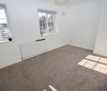 2 bedroom semi-detached house to rent - Photo 5