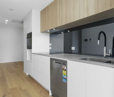 Welcome to The Sullivan - Photo 4