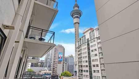 City Centre Studio! - Photo 2