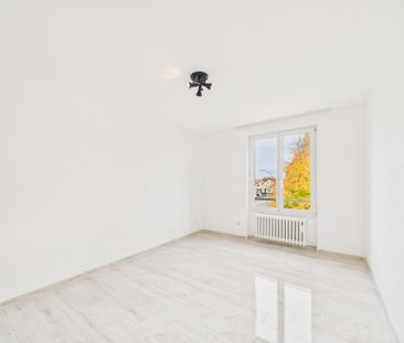 Luminous 3.5-room apartment with balcony in Arbon - Photo 3