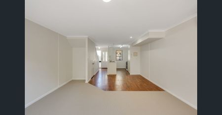 Sought After East Toowoomba Location - Photo 2