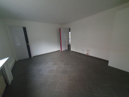 Location Appartement 4 pièces 79m² VALENCIENNES 59300 - Photo 4