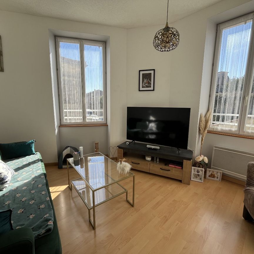 Location Maison 5 pièces 102m² JARNAC 16200 - Photo 1