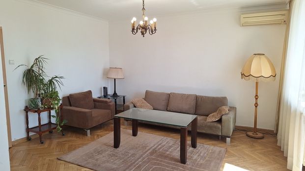 Warszawa, Aleja Solidarności - Photo 1