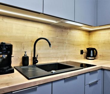 Stare Miasto Mieszczańska 42m2 2pok garaż internet - Zdjęcie 2