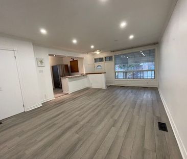 For Lease - 231 Blue Grass Boulevard, Richmond Hill, Ontario - Photo 2