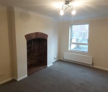 4 bedroom detached house to rent - Photo 6