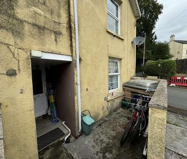 Wellfield Road, Carmarthen, Carmarthenshire, SA31 - Photo 2