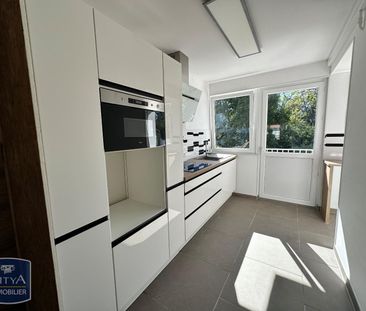 Location Appartement 4 pièces 64m² STE CATHERINE 62223 - Photo 4