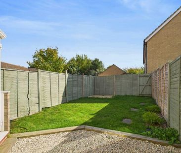 2 bedroom terraced house to rent - Photo 2
