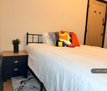 1 bedroom in a house share to rent - Photo 6