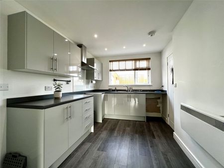 Braunton Road, Barnstaple, Devon, EX31 - Photo 5