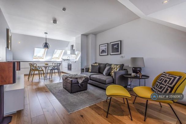 2 bedroom maisonette to rent - Photo 1