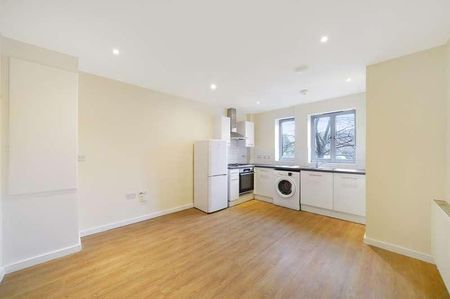 Platinum Court, Cephas Avenue, Stepney Green, E1 - Photo 4