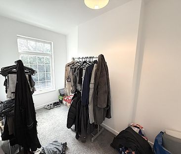 2 bedroom end of terrace house to rent - Photo 4