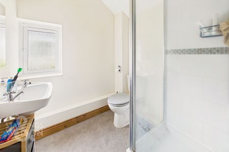 The Drift, Attleborough - Photo 2