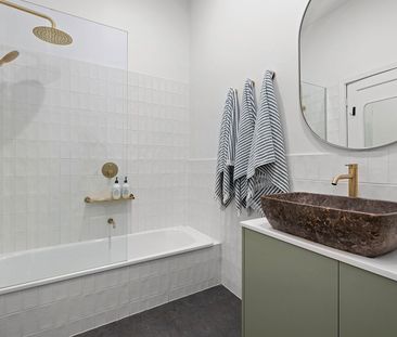 Stylishly Renovated with a Garden Surprise! - Photo 5