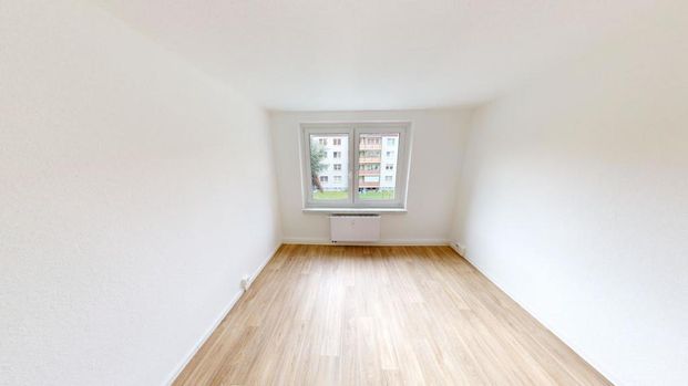 3-Raum-Wohnung mit Balkon in begrünter Wohnlage - Foto 1