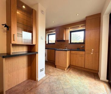 3 bedroom detached house to rent - Photo 4