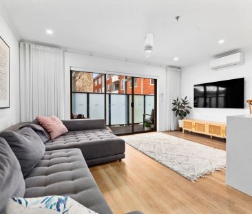 Spacious, Secluded & Perfectly Positioned - Photo 6