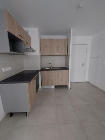 APPARTEMENT T3 56M - Photo 3