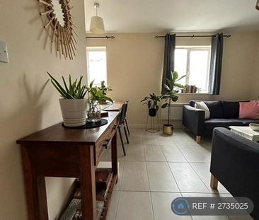 2 bedroom flat to rent - Photo 4