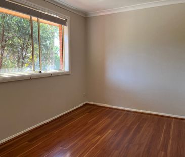 Renovated townhouse with close proximity to train station and ameni... - Photo 4