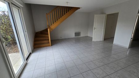 BALLAN MIRÉ - Maison T3 avec garage terrasse et jardinet - Photo 5