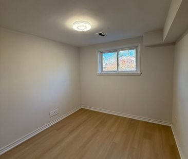 For Lease - 5 Silverview Drive Unit# Lower, Toronto, Ontario - Photo 2