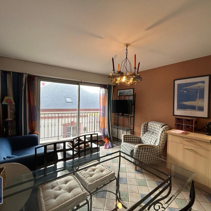 Location Appartement 2 pièces 33m² TROUVILLE SUR MER 14360 - Photo 1