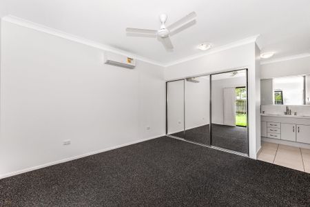 Four Bedroom Home Plus Study Nook - Photo 3