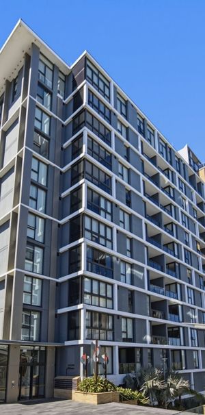 Modern Apartment in Prime North Ryde Location - Photo 2
