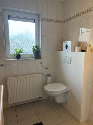 Energiezuinig appartement met 2 slk- en 2 terrassen te Maasmechelen! - Photo 5