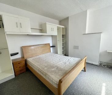Linacre Road, Bootle, L21 6NT - Photo 2