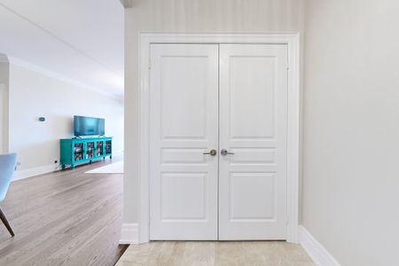 For Lease - 35 Baker Hill Boulevard Unit# 305, Whitchurch-Stouffville, Ontario - Photo 3