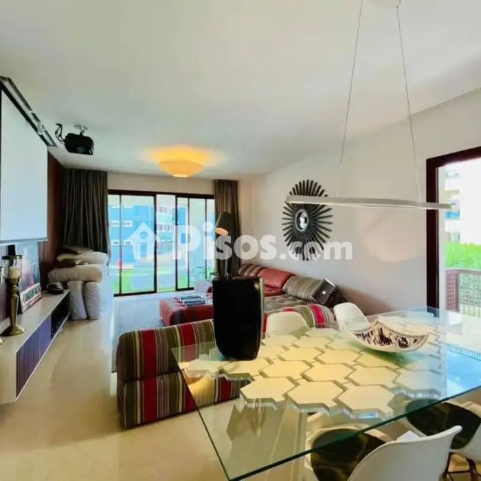 Piso en alquiler en Barrio San Roque - Photo 1